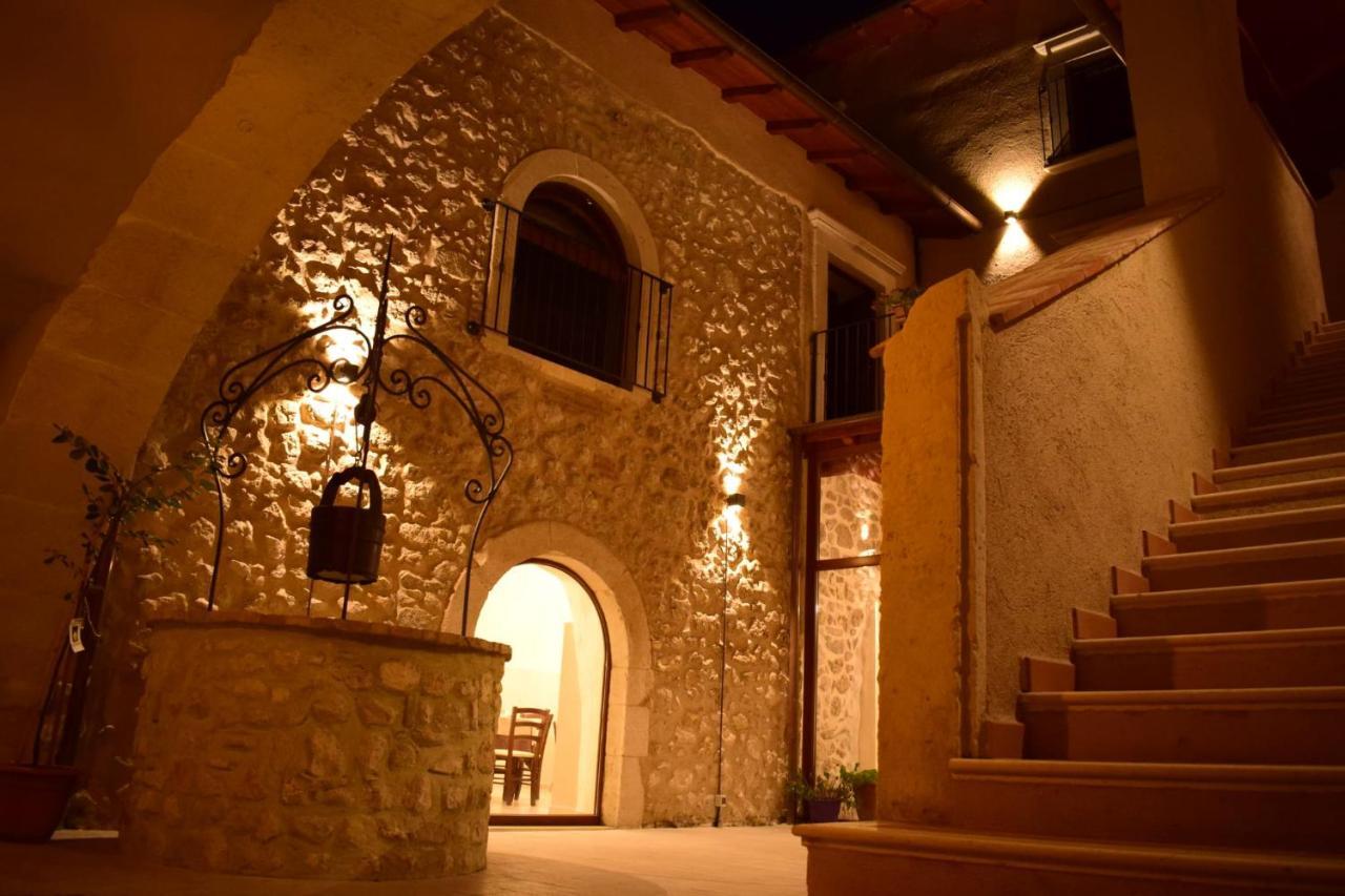 Willa Il Pozzo Dei Desideri Castelnuovo  Zewnętrze zdjęcie